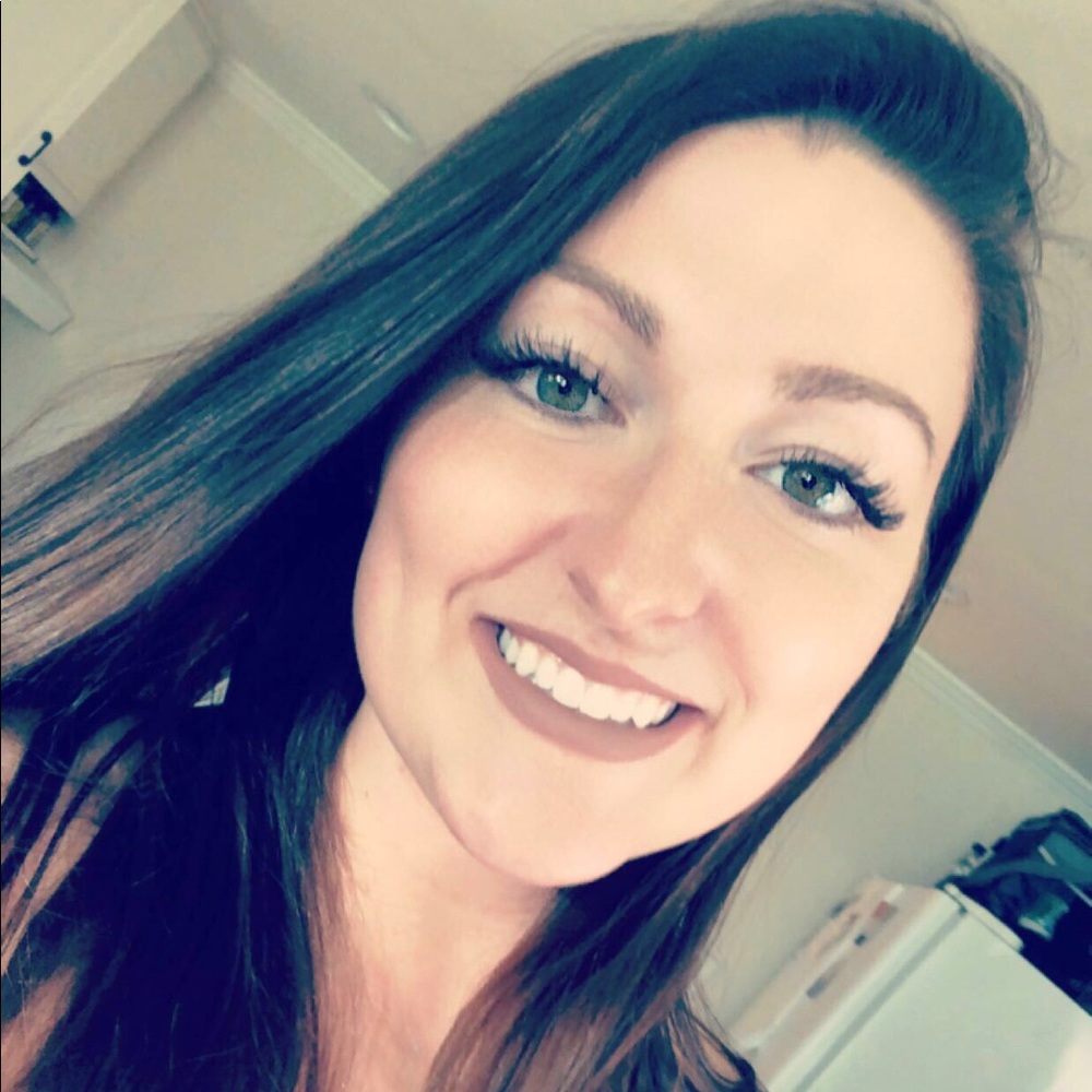 Meet your Posher, Jordyn